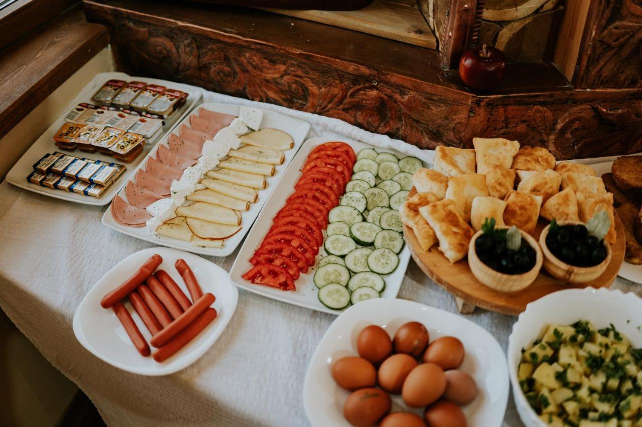 Hotel Noor קונייץ' מראה חיצוני תמונה